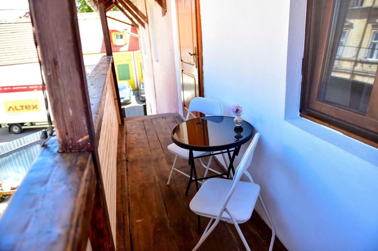 Old City Apartment Сибиу Экстерьер фото