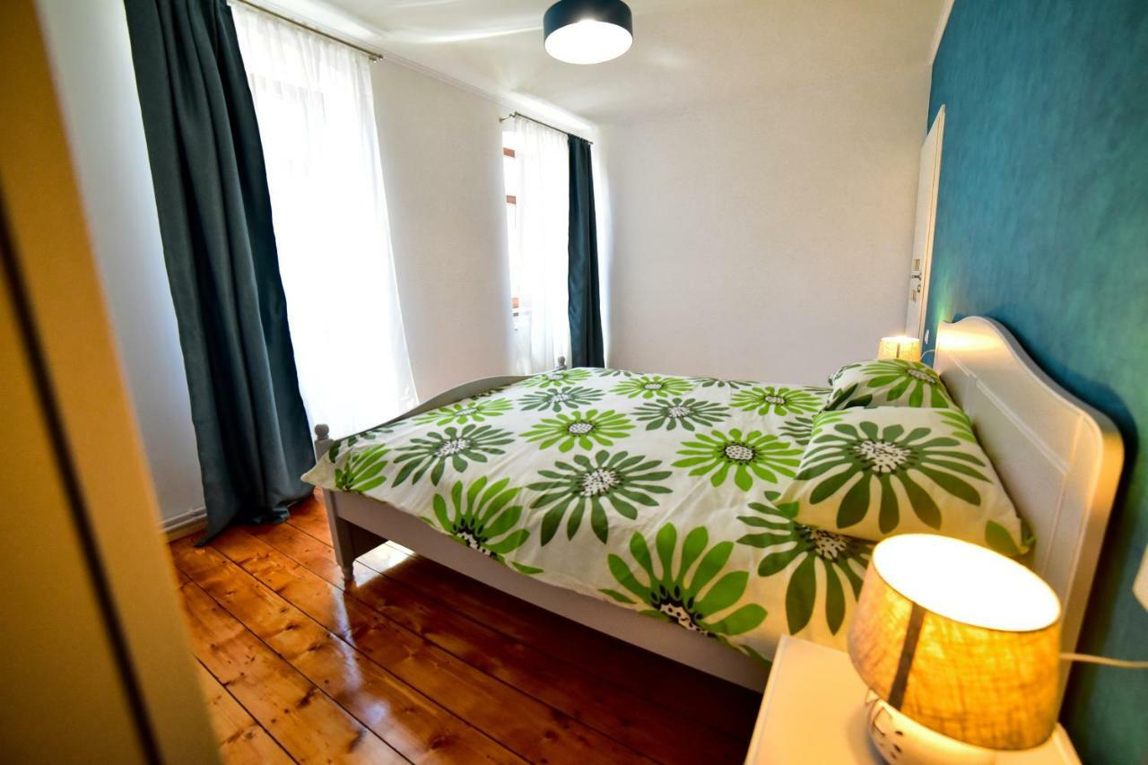Old City Apartment Сибиу Экстерьер фото